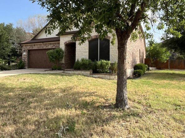 913 Water Hyacinth LOOP, Leander TX 78641