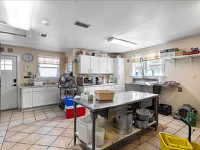2607 E 5th ST, Austin TX 78702