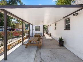 2607 E 5th ST, Austin TX 78702