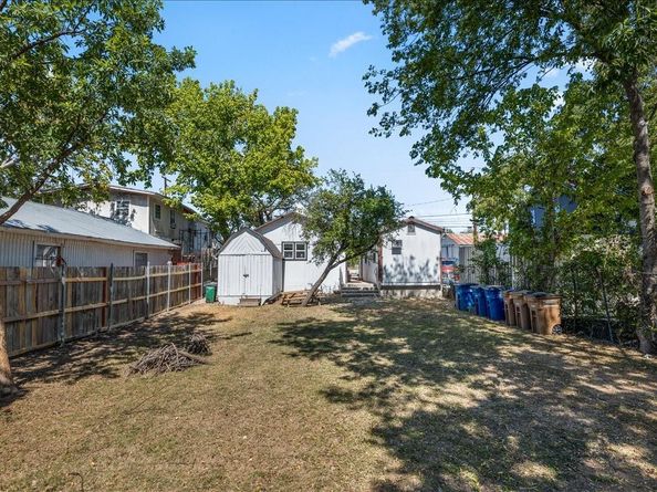 2607 E 5th ST, Austin TX 78702