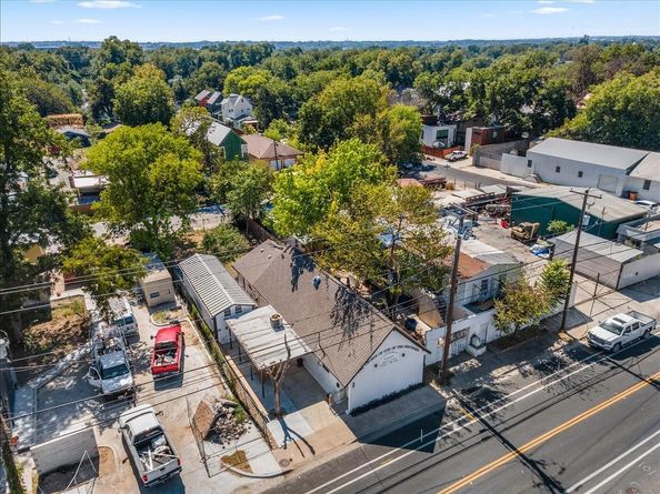 2607 E 5th ST, Austin TX 78702