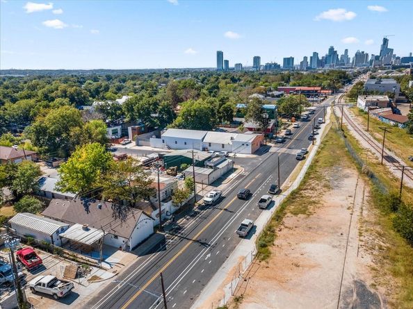 2607 E 5th ST, Austin TX 78702