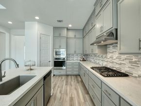 213 Great Lawn BND, Liberty Hill TX 78642