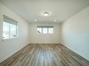 213 Great Lawn BND, Liberty Hill TX 78642