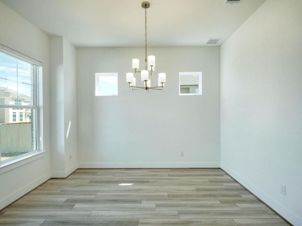 213 Great Lawn BND, Liberty Hill TX 78642