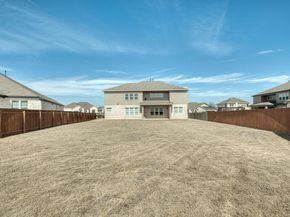 213 Great Lawn BND, Liberty Hill TX 78642