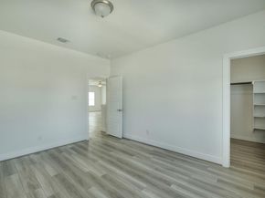 213 Great Lawn BND, Liberty Hill TX 78642