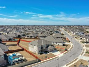 213 Great Lawn BND, Liberty Hill TX 78642