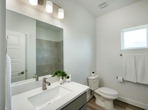 213 Great Lawn BND, Liberty Hill TX 78642