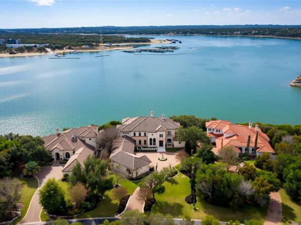 17607 Breakwater DR, Jonestown TX 78645
