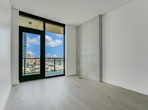 610 Davis ST 1810, Austin TX 78701