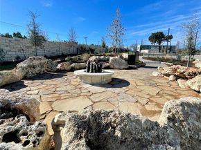 9803 Ribelin Ranch Ct CT 15, Austin TX 78750