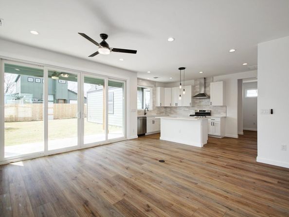 407 Delmar Ave A, Austin TX 78752