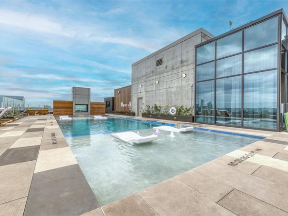 48 East Ave 2611, Austin TX 78701