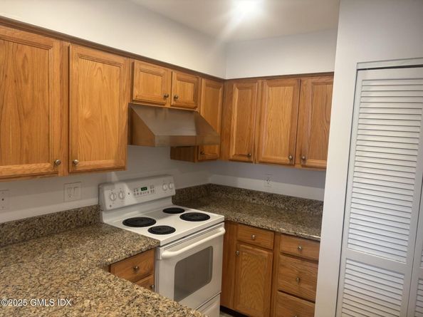1465 E Putnam Avenue 525, Old Greenwich CT 06870