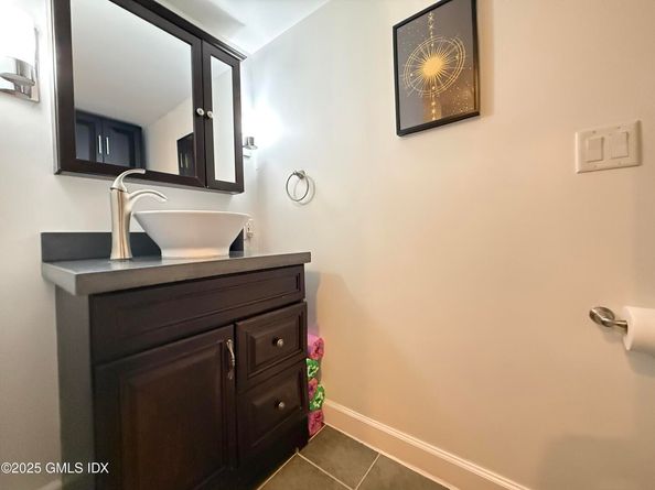 127 greyrock Place 1112, Stamford CT 06901