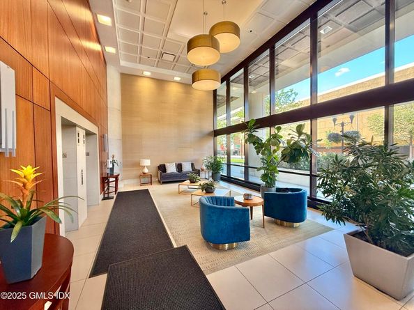 127 greyrock Place 1112, Stamford CT 06901