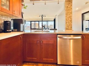 127 greyrock Place 1112, Stamford CT 06901