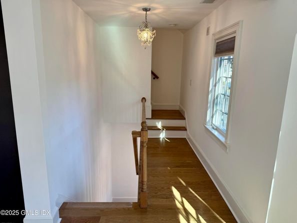 48 Richland Road, Greenwich CT 06830