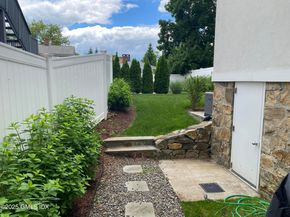 48 Richland Road, Greenwich CT 06830