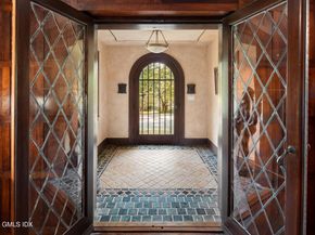 214 Good Hill Road, Weston CT 06883