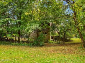 39 Homestead Road, Greenwich CT 06831