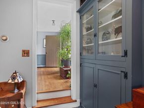 39 Homestead Road, Greenwich CT 06831