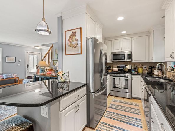 3 Green Lane, Greenwich CT 06831