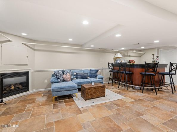3 Green Lane, Greenwich CT 06831