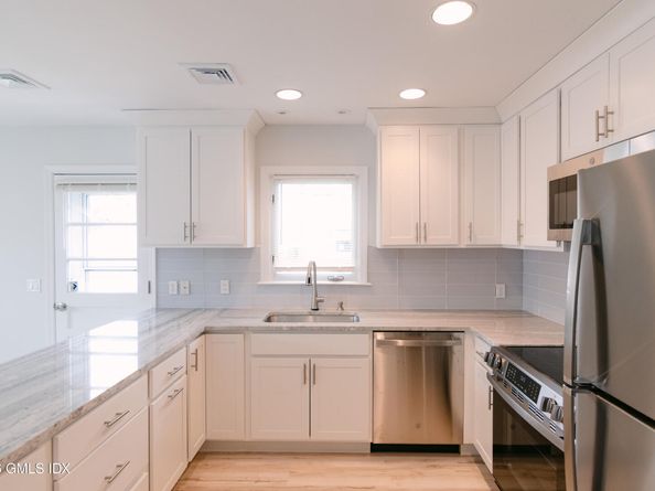 55 Cos Cob Avenue, Cos Cob CT 06807