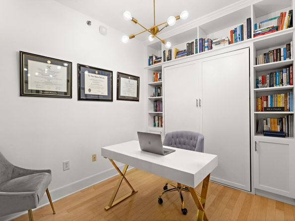 1125 Maxwell Lane 734, Hoboken NJ 07030