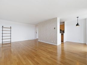 6600 Blvd East 22F, West New York NJ 07093