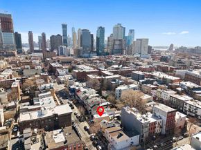 285 3rd St, Jersey City NJ 07302