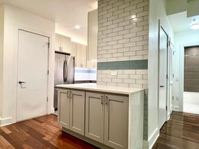 159 2nd St 304, Jersey City NJ 07302