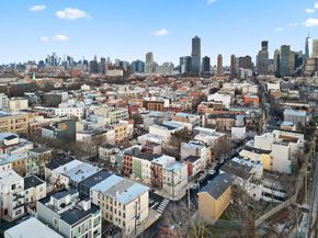 82 Colgate St 3, Jersey City NJ 07302
