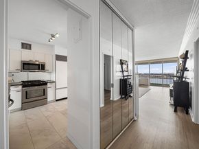 6 Horizon Rd 1605, Fort Lee NJ 07024