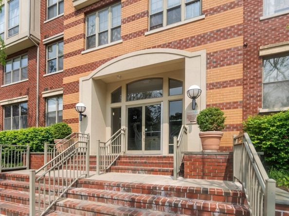 24 Avenue At Port Imperial B37, West New York NJ 07093