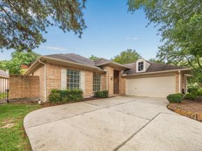 10 Surrey Run Place, The Woodlands TX 77384