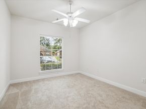 10 Surrey Run Place, The Woodlands TX 77384