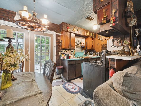 12711 Claygate Drive, Houston TX 77047