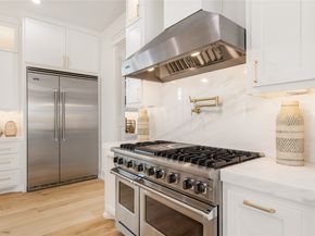 934 W 43rd Street, Houston TX 77018