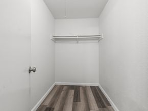 781 Country Place Drive 2083, Houston TX 77079
