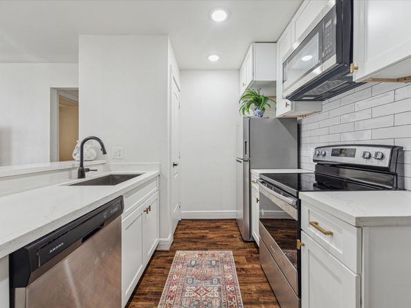 3014 Oakdale Street, Houston TX 77004