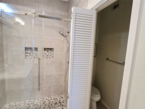 18809 Egret Bay Boulevard 104, Webster TX 77058