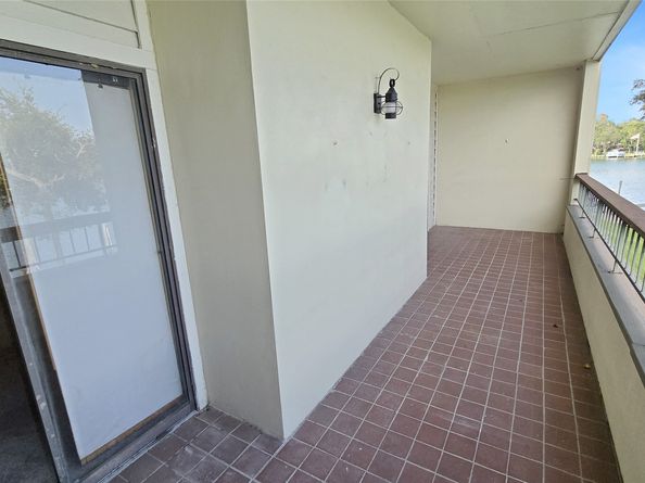 18809 Egret Bay Boulevard 104, Webster TX 77058