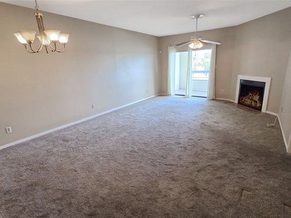 18809 Egret Bay Boulevard 104, Webster TX 77058