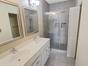 18809 Egret Bay Boulevard 104, Webster TX 77058