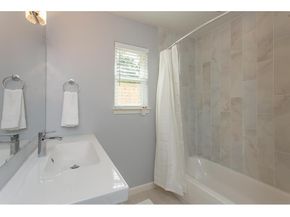7413 Albacore Drive, Houston TX 77074