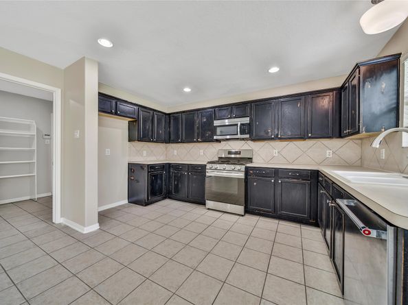 32126 Willow Creek Park, Conroe TX 77385