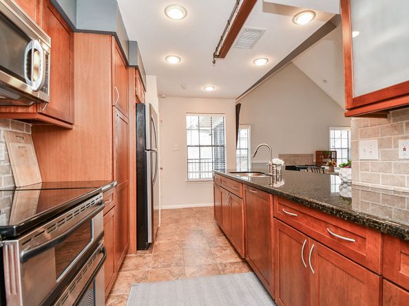 2300 Old Spanish Trail 2029, Houston TX 77054